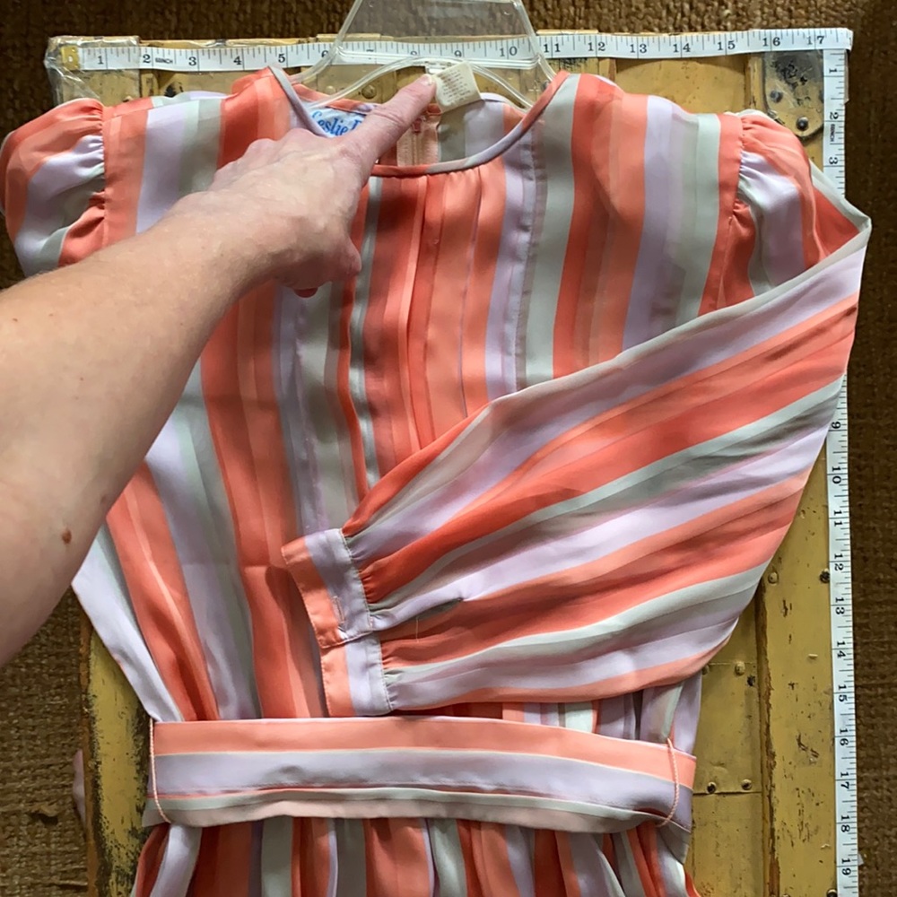 60s 70s Vintage Leslie Fay Silky Ls Stripe Belted… - image 7